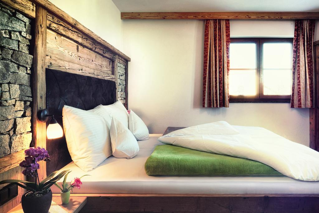 Gasthaus Georg Ludwig Maising Pocking  Kamer foto